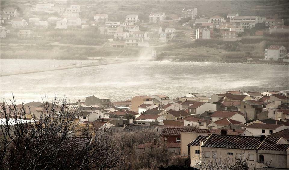 Vila Nainer Pag Town Exterior photo