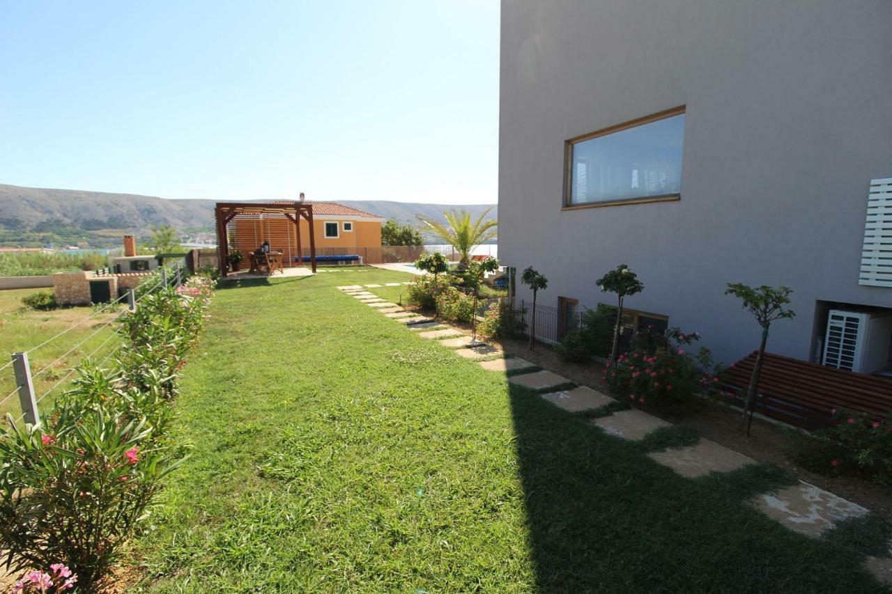 Vila Nainer Pag Town Exterior photo